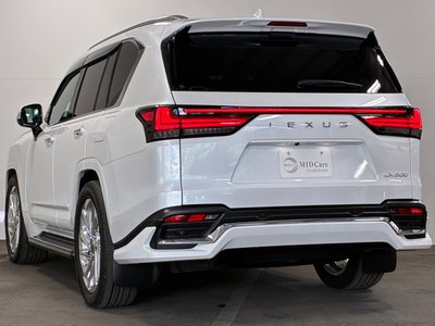 صورة 8 لـ 2023 Lexus LX