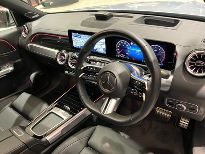 MERCEDES-BENZ GLB - 4