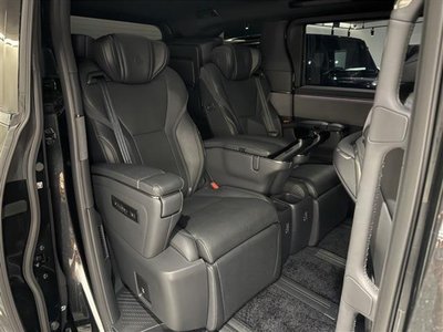 صورة مصغرة 14 لـ 2024 Lexus LM