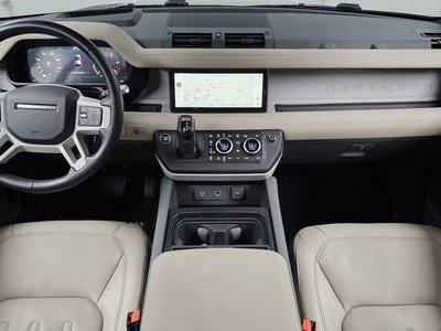 LAND ROVER DEFENDER - 5