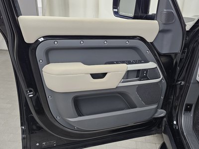 صورة مصغرة 14 لـ 2022 LAND Rover DEFENDER