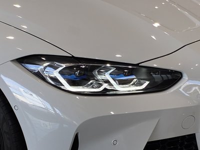 صورة مصغرة 49 لـ 2025 BMW M4 CABRIOLET
