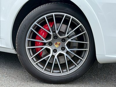 2021 Porsche CAYENNE 照片 6