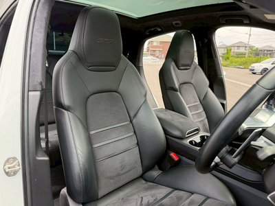 2021 Porsche CAYENNE — миниатюра 31