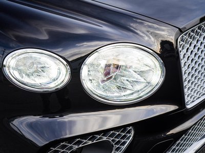 BENTLEY BENTAYGA - 9