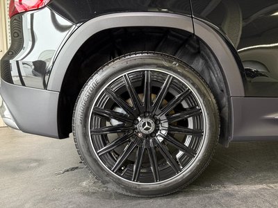 MERCEDES-BENZ GLB - 9