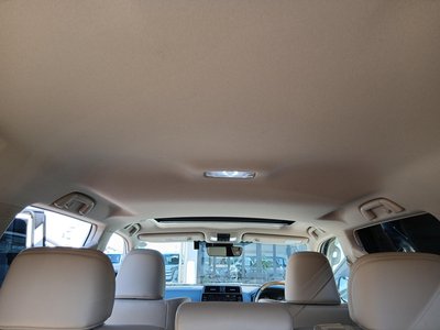 TOYOTA LAND CRUISER PRADO - 10