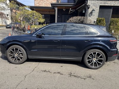 PORSCHE CAYENNE - 9