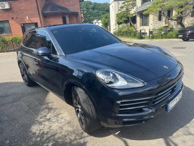 2022 Porsche CAYENNE — миниатюра 11