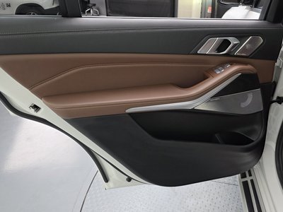 2021 BMW X7 缩略图 15