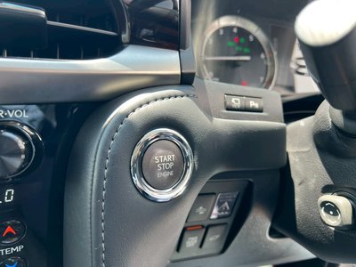 2017 Lexus LX 缩略图 42