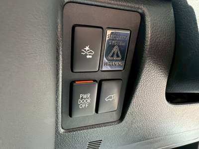 2017 Lexus LX 缩略图 28