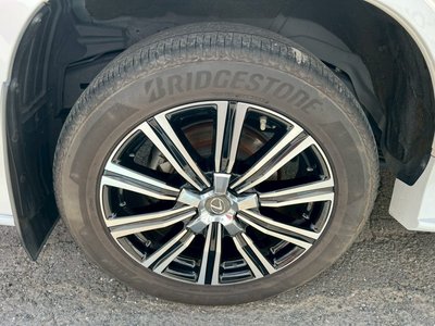 2017 Lexus LX 缩略图 13