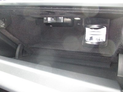 2025 Mercedes-BENZ E-CLASS — миниатюра 17