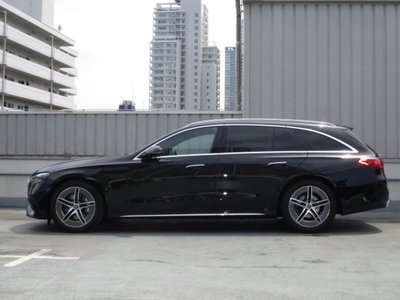 2025 Mercedes-BENZ E-CLASS 照片 3