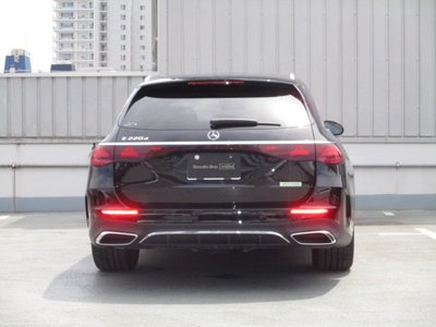2025 Mercedes-BENZ E-CLASS 照片 5