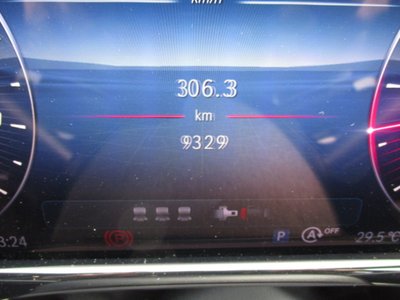 2025 Mercedes-BENZ E-CLASS — миниатюра 11