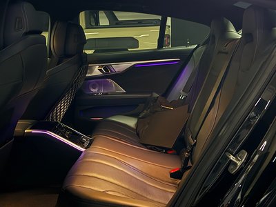 صورة 8 لـ 2023 BMW 8 SERIES