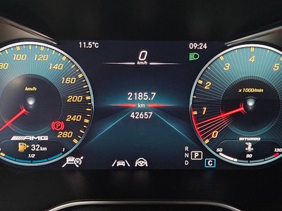 MERCEDES-BENZ GLC - 9