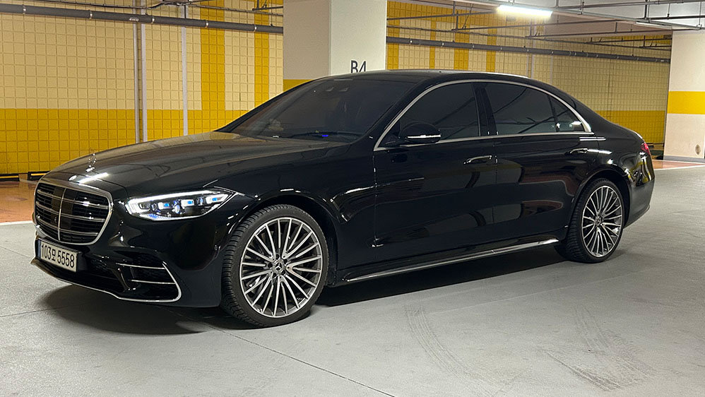 MERCEDES-BENZ S-CLASS - View 1