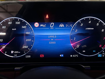 MERCEDES-BENZ S-CLASS - 9