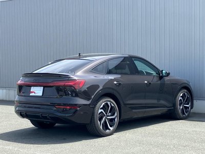 AUDI Q8 SPORTBACK E-TRON - 8