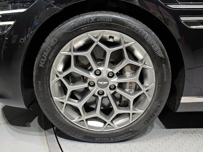 GENESIS G80 (RG3) - 8