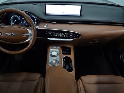 صورة 5 لـ 2021 Genesis GV70