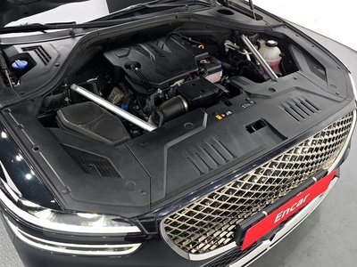 صورة 7 لـ 2021 Genesis GV70