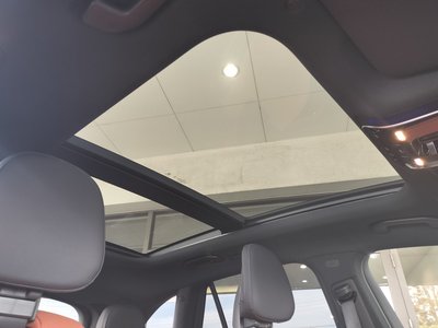 MERCEDES-BENZ GLC - 2