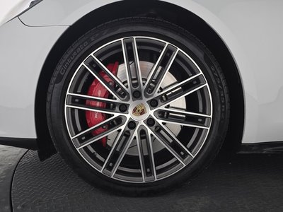 PORSCHE PANAMERA - 6