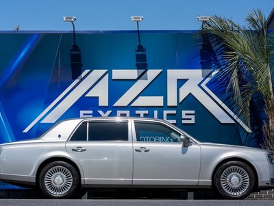 TOYOTA CENTURY - 5