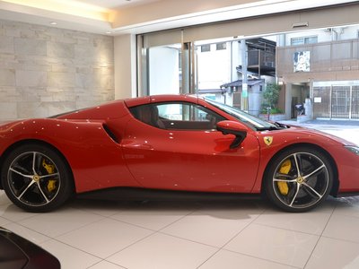 2026 Ferrari 296 GTS thumbnail 15