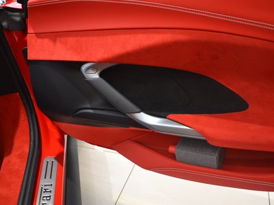 2026 Ferrari 296 GTS thumbnail 38