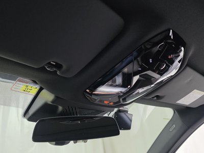 صورة مصغرة 28 لـ 2025 BMW 5 SERIES