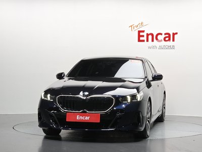 صورة 2 لـ 2025 BMW 5 SERIES