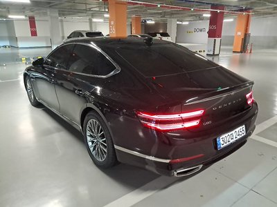 GENESIS G80 (RG3) - 7