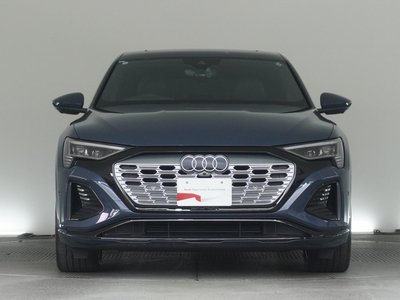 AUDI Q8 SPORTBACK E-TRON - 3