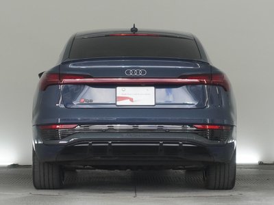 AUDI Q8 SPORTBACK E-TRON - 6