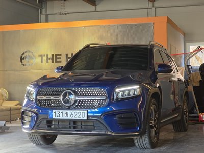 MERCEDES-BENZ GLB - 1