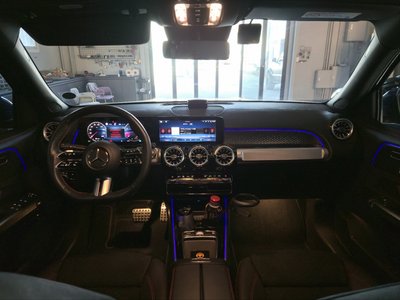 MERCEDES-BENZ GLB - 9