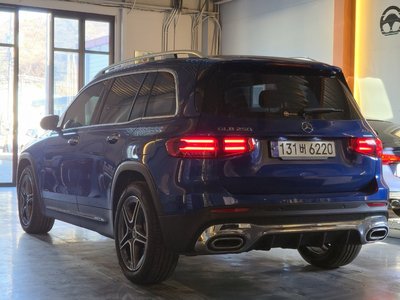 MERCEDES-BENZ GLB - 7