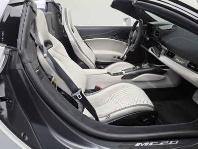 2023 Maserati MC20 — миниатюра 11