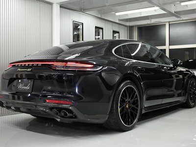 PORSCHE PANAMERA - 2