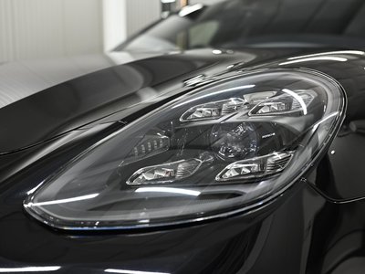 PORSCHE PANAMERA - 8