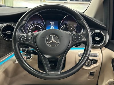 2023 Mercedes-BENZ V-CLASS — миниатюра 41