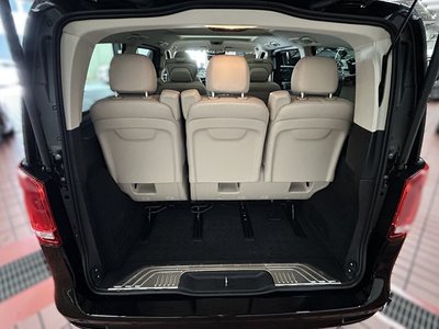 2023 Mercedes-BENZ V-CLASS — миниатюра 10