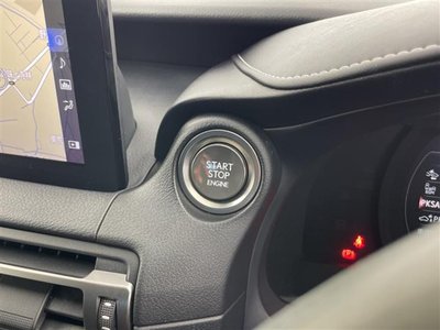 صورة مصغرة 15 لـ 2021 Lexus IS