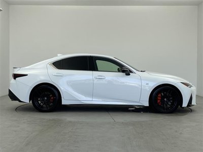 صورة مصغرة 32 لـ 2021 Lexus IS