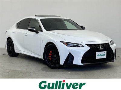صورة 1 لـ 2021 Lexus IS